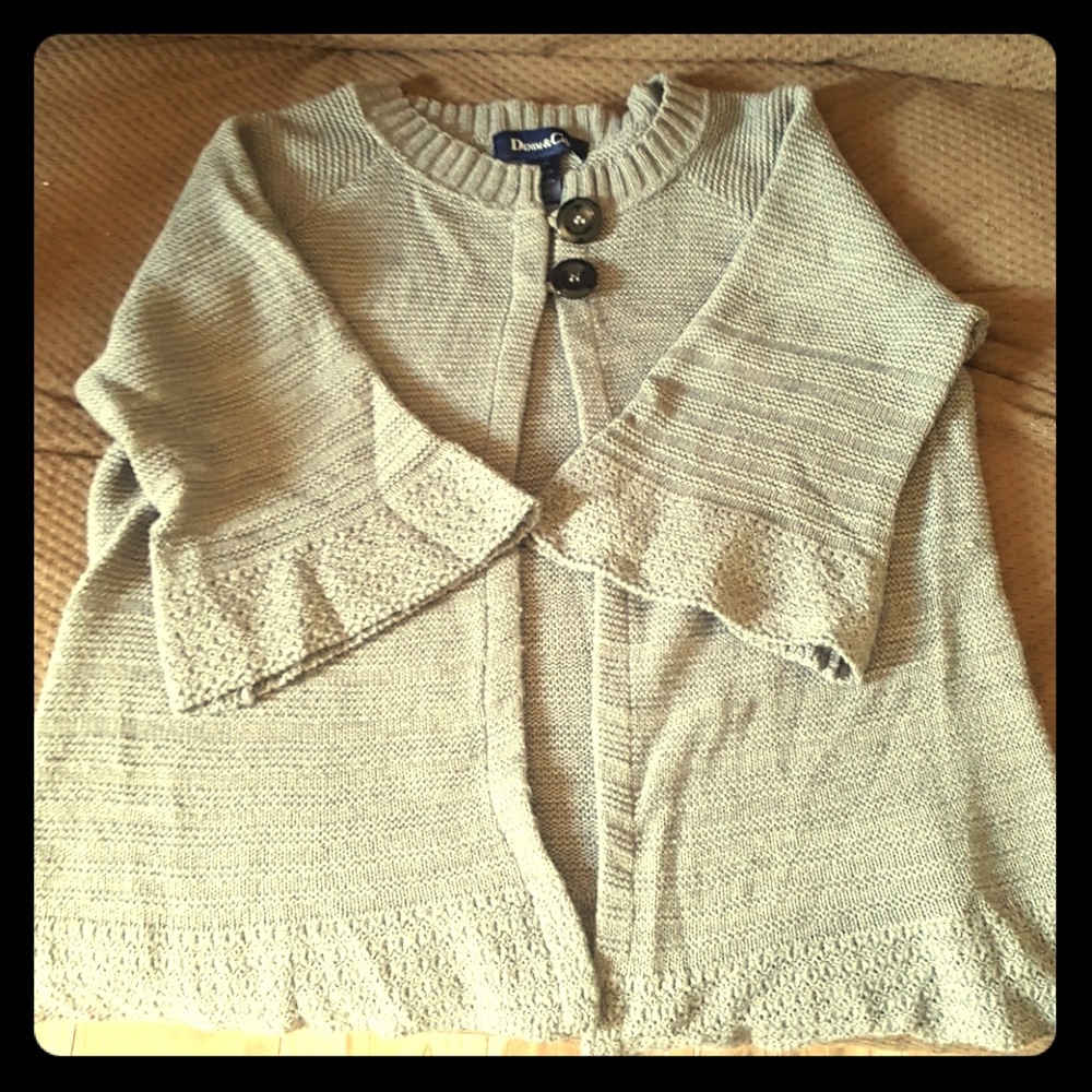 Sweet grey knit cardigan